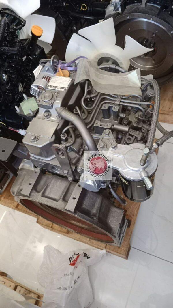 Дизельный двигатель Yanmar 3TNV82A-GGEC Дизельный двигатель Yanmar 3TNV82A-GGEC